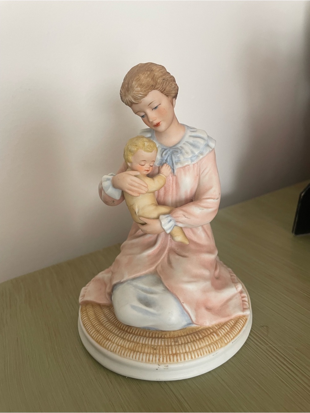 Porcelain Mother and Child Figurine Roman Inc Snugglin' Growing Up Collection
